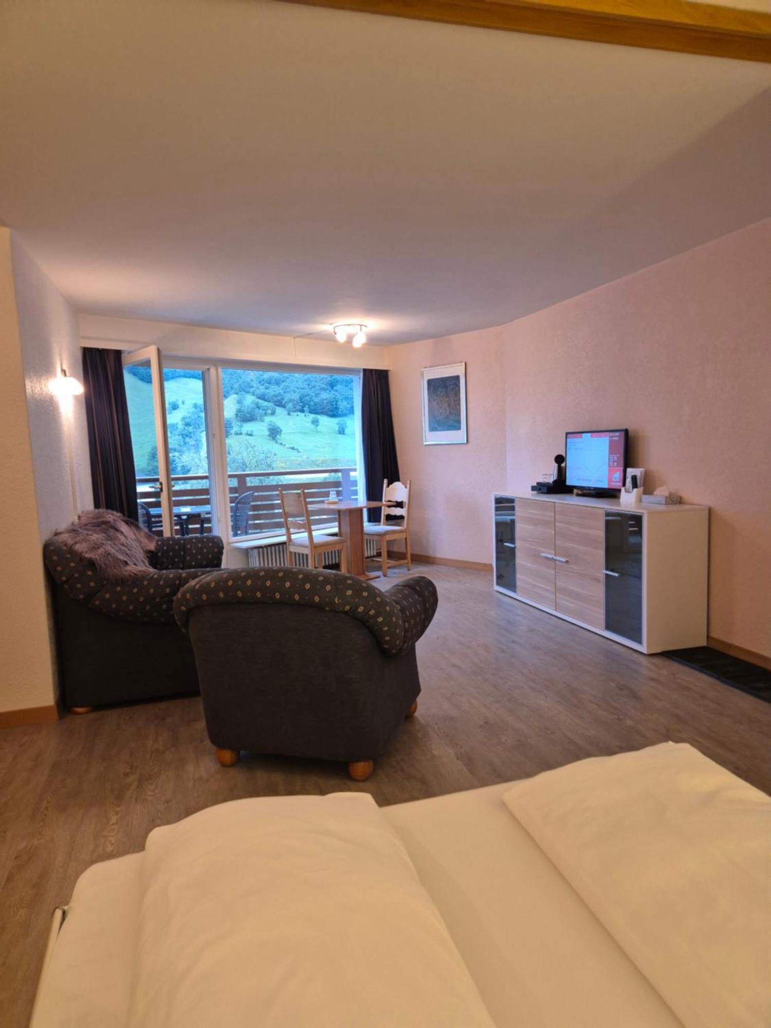Dala Hotel & Apartments Leukerbad Eksteriør bilde
